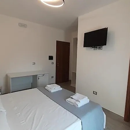 Saponaro - Affittacamere Guest house Torre Lapillo